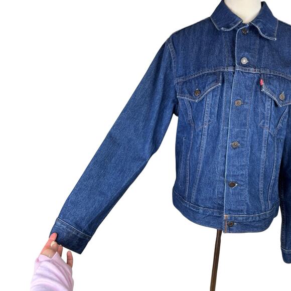 Levi's Men's 42 Vintage 70506 Dark Wash Denim Button Front Trucker Jean Jacket - Picture 7 of 13